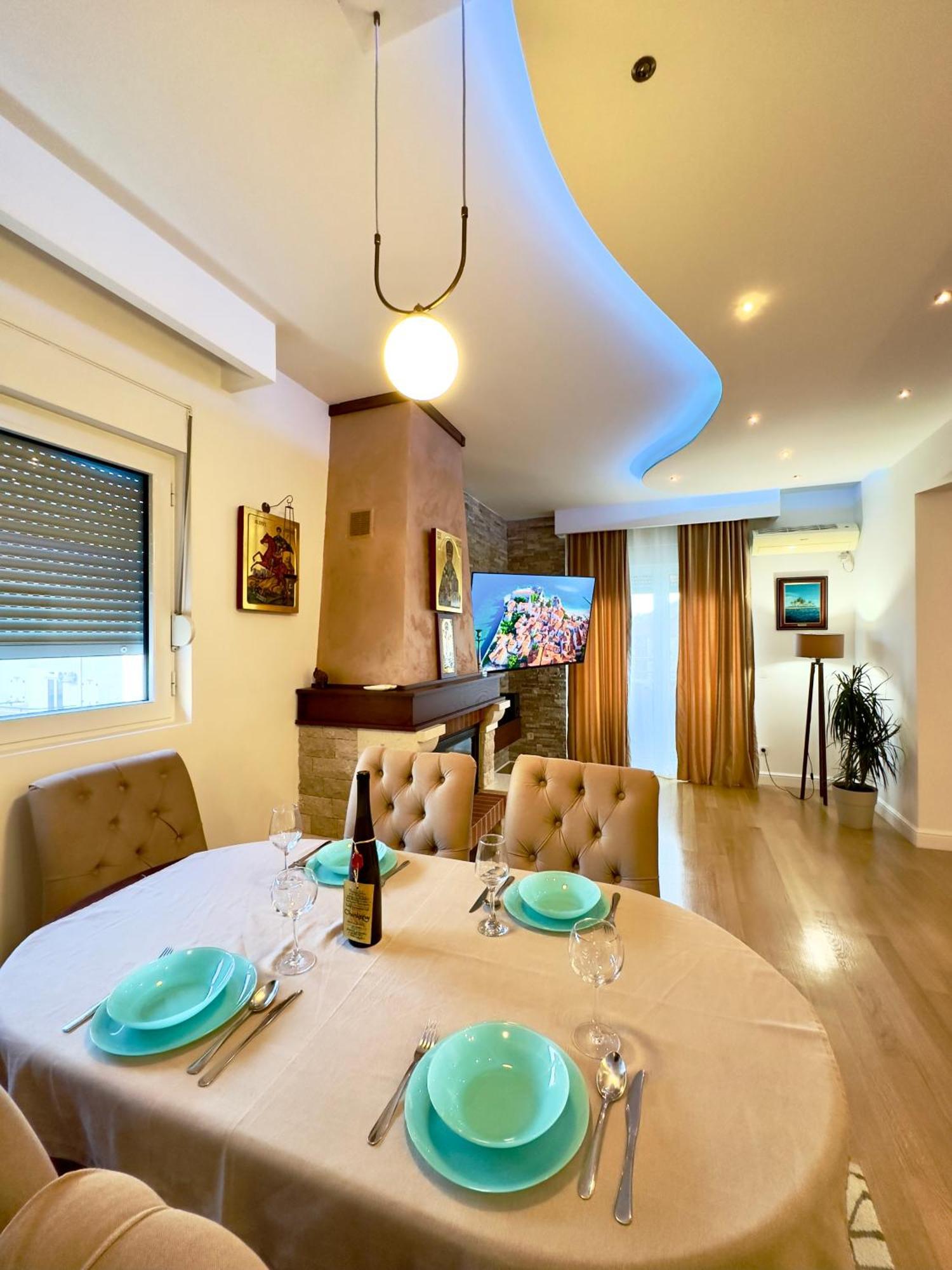 Lux Superior Apartment 120M2 In Heart Of Budva Buitenkant foto