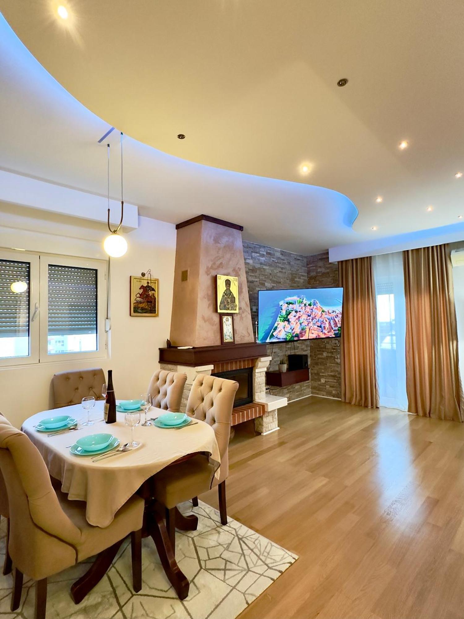 Lux Superior Apartment 120M2 In Heart Of Budva Buitenkant foto